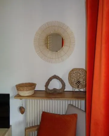 Sun דירה ז'ואן-לה-פינס